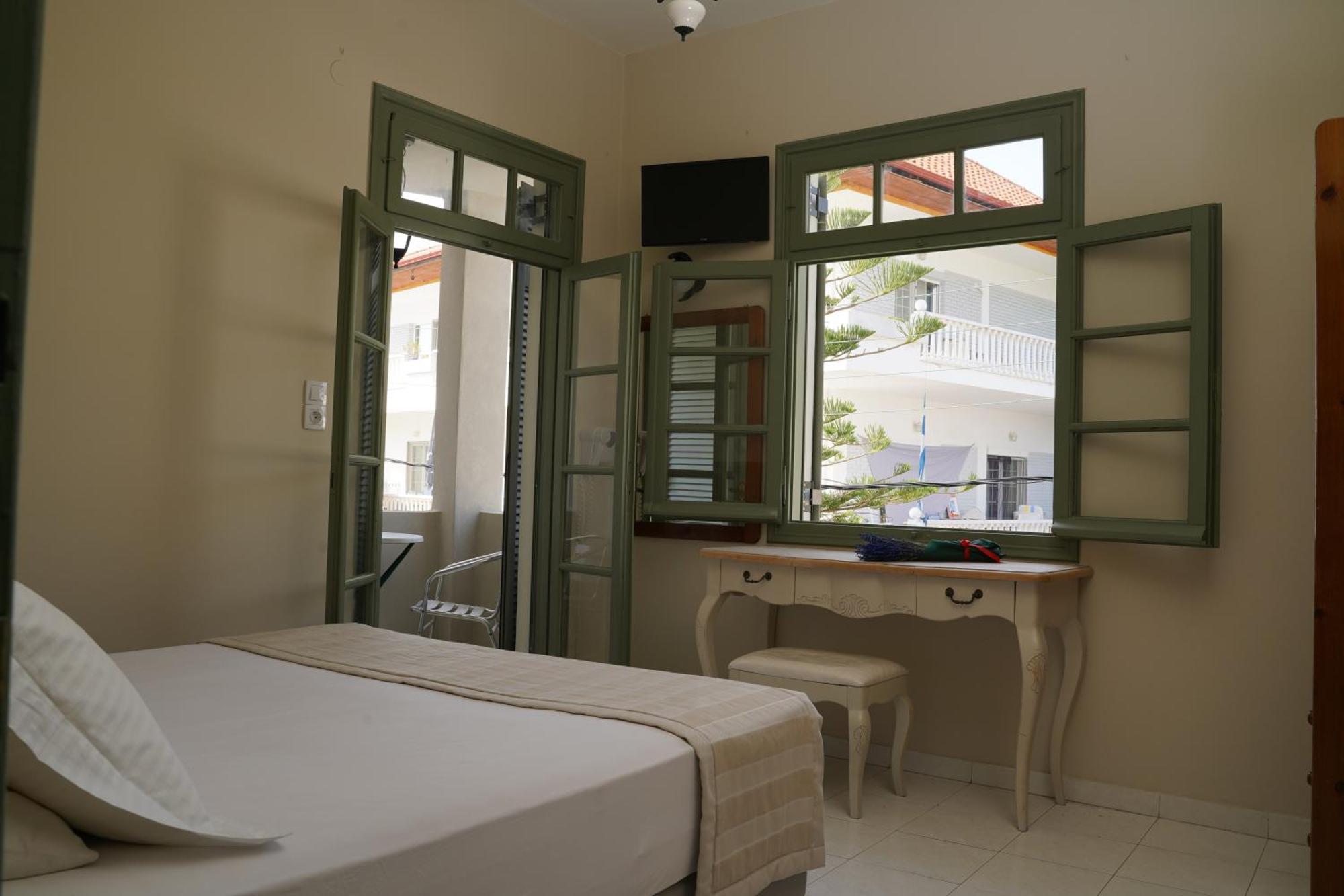 Kores Aegina Ajía Marína Kültér fotó